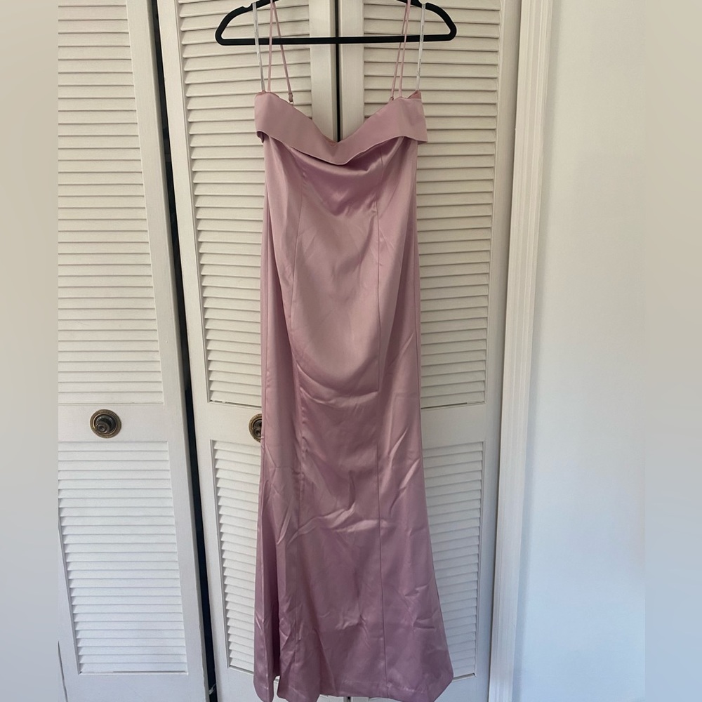 NEVER WORN Lovers + Friends Blush Pink Formal Gown size small